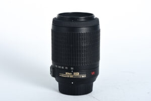 NIKON objektiv NIKKOR AF-S DX 55-200/4-5,6G ED VR - RABLJEN