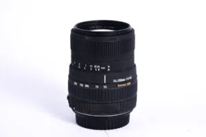 SIGMA  objektiv AF 55-200/4-5,6 DC (Canon EF-S) -rabljen
