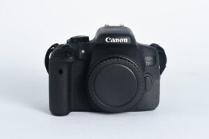 CANON EOS 750D -rabljen CANON EOS 750D -rabljen