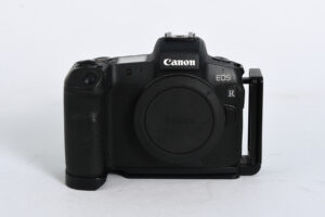 CANON EOS R -rabljen