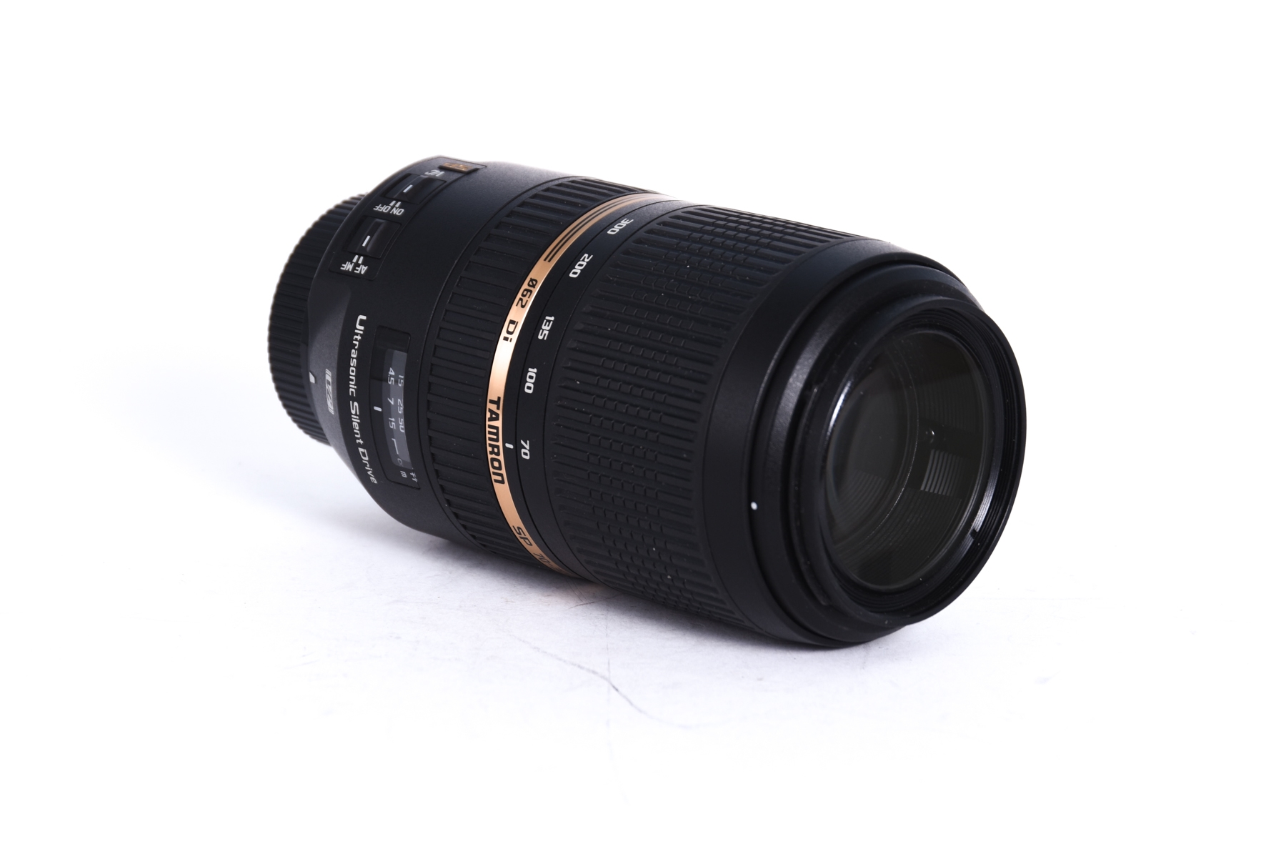 TAMRON objektiv 70-300/4-5,6 Di VC USD (Nikon F) -rabljen TAMRON objektiv 70-300/4-5,6 Di VC USD (Nikon F) -rabljen
