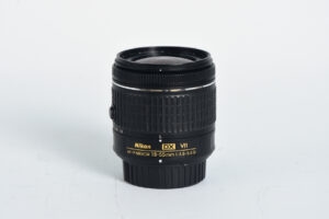 NIKON objektiv NIKKOR AF-P DX 18-55/3,5-5,6G VR - RABLJEN