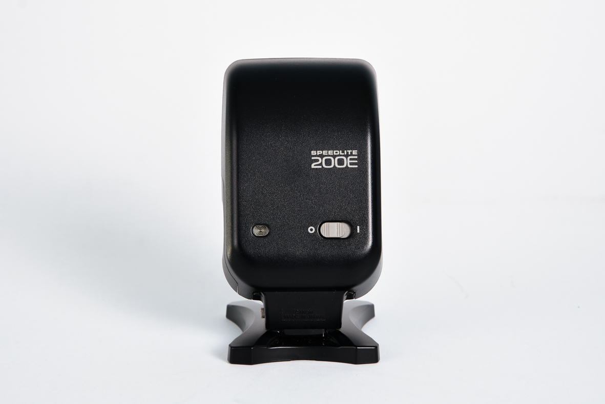 canon 200e 3
