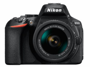 NIKON D5600 + AF-P DX 18-55VRII