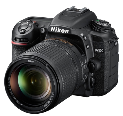 d7500 18 140 front34l
