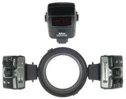 NIKON bliskavica SB-R200 kit R1C1