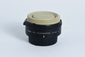 NIKON telekonverter TC1,4E II -rabljen NIKON telekonverter TC1,4E II -rabljen
