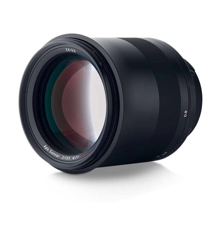 zeissmilvus2135zf2nikon1