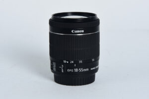 CANON objektiv EF-S 18-55/3,5-5,6 IS STM- RABLJEN