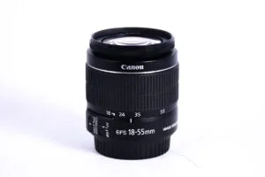 CANON objektiv EF-S 18-55/3,5-5,6 IS II - RABLJEN CANON objektiv EF-S 18-55/3,5-5,6 IS II - RABLJEN