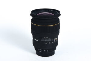 Sigma objektiv 24-70/2,8D DG EX Macro (za Nikon F) -rabljen