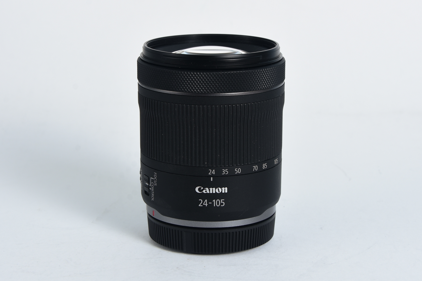 CANON objektiv RF 24-105/4-7,1 IS STM -rabljen CANON objektiv RF 24-105/4-7,1 IS STM -rabljen