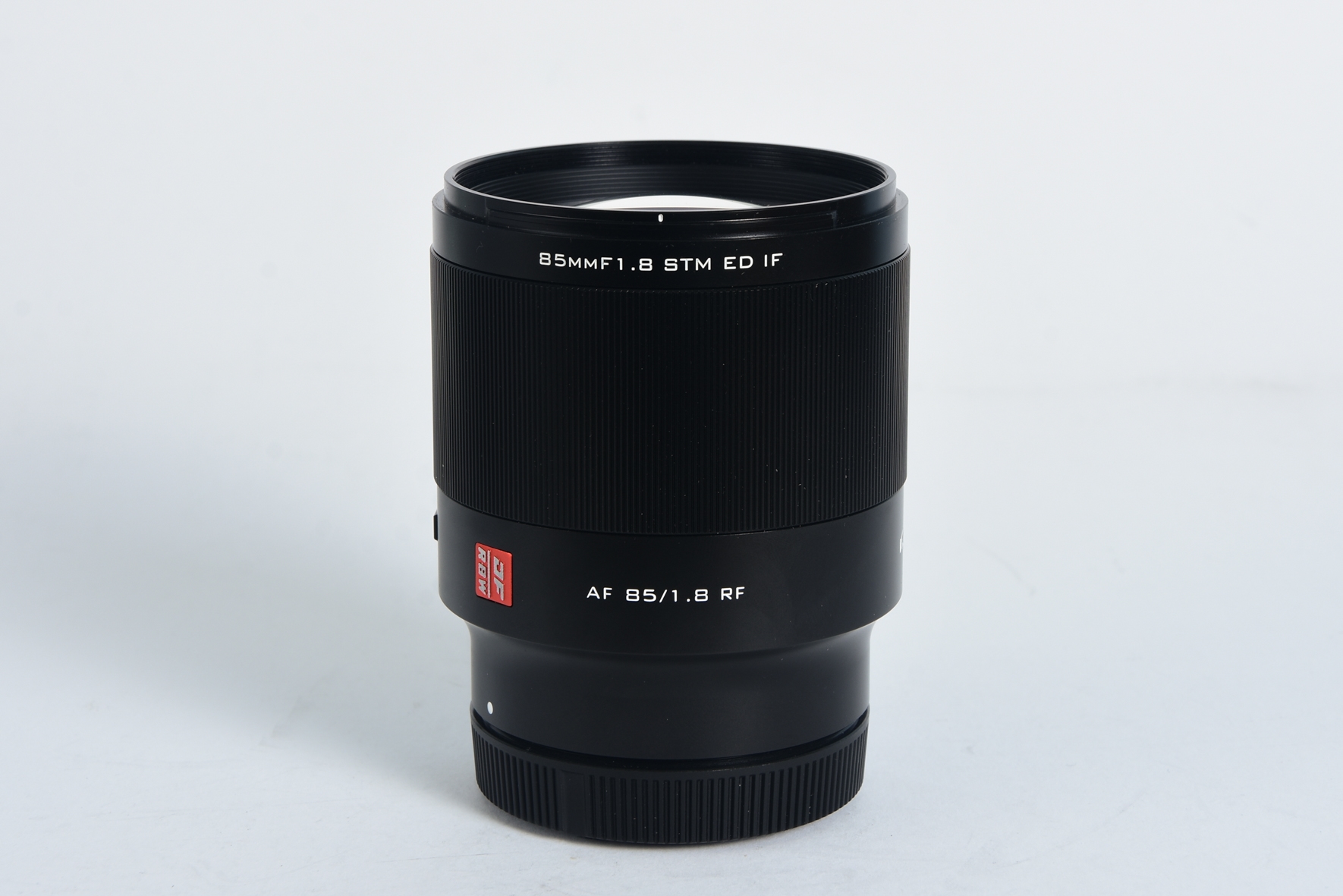 Viltrox objektiv AF 85/1,8 STM (Canon RF) -rabljen