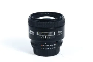 NIKON objektiv NIKKOR AF 85/1,8D -rabljen NIKON objektiv NIKKOR AF 85/1,8D -rabljen