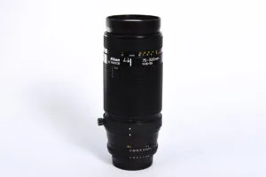NIKON objektiv NIKKOR AF 75-300/4,5-5,6 -rabljen NIKON objektiv NIKKOR AF 75-300/4,5-5,6 -rabljen