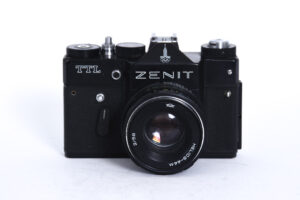 Zenit TTL + Helios 58/2 -rabljeno Zenit TTL + Helios 58/2 -rabljeno