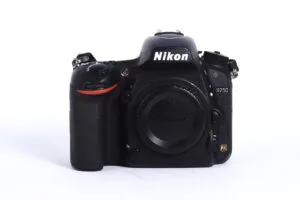 NIKON D750 - rabljen NIKON D750 - rabljen
