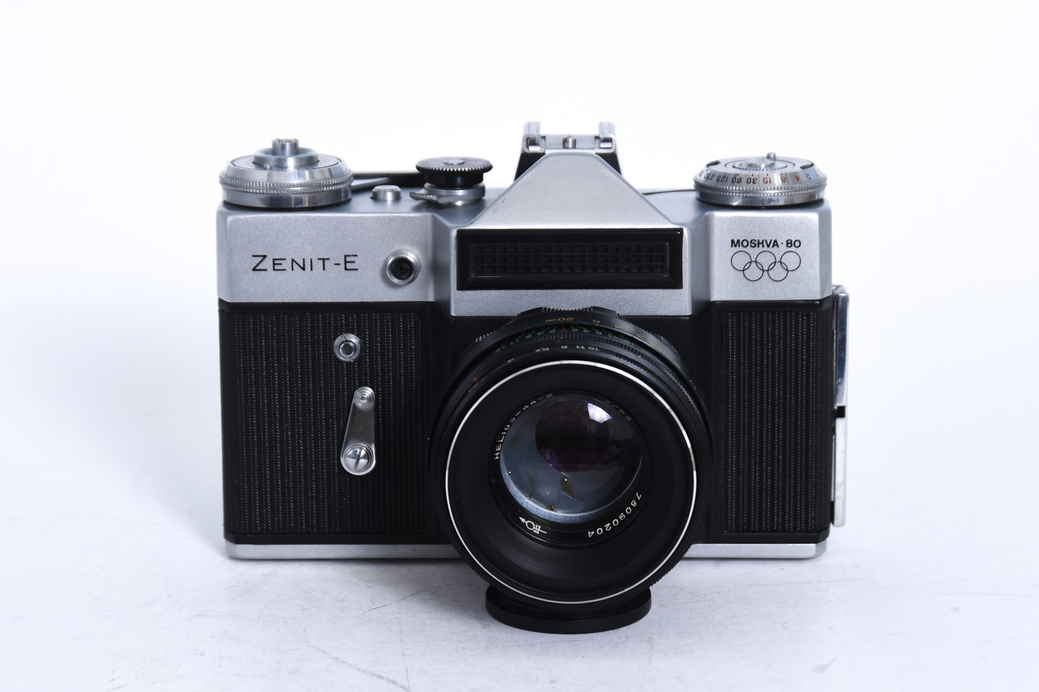 Zenit E (SE Moskva-80) + Helios 58/2 -rabljeno Zenit E (SE Moskva-80) + Helios 58/2 -rabljeno